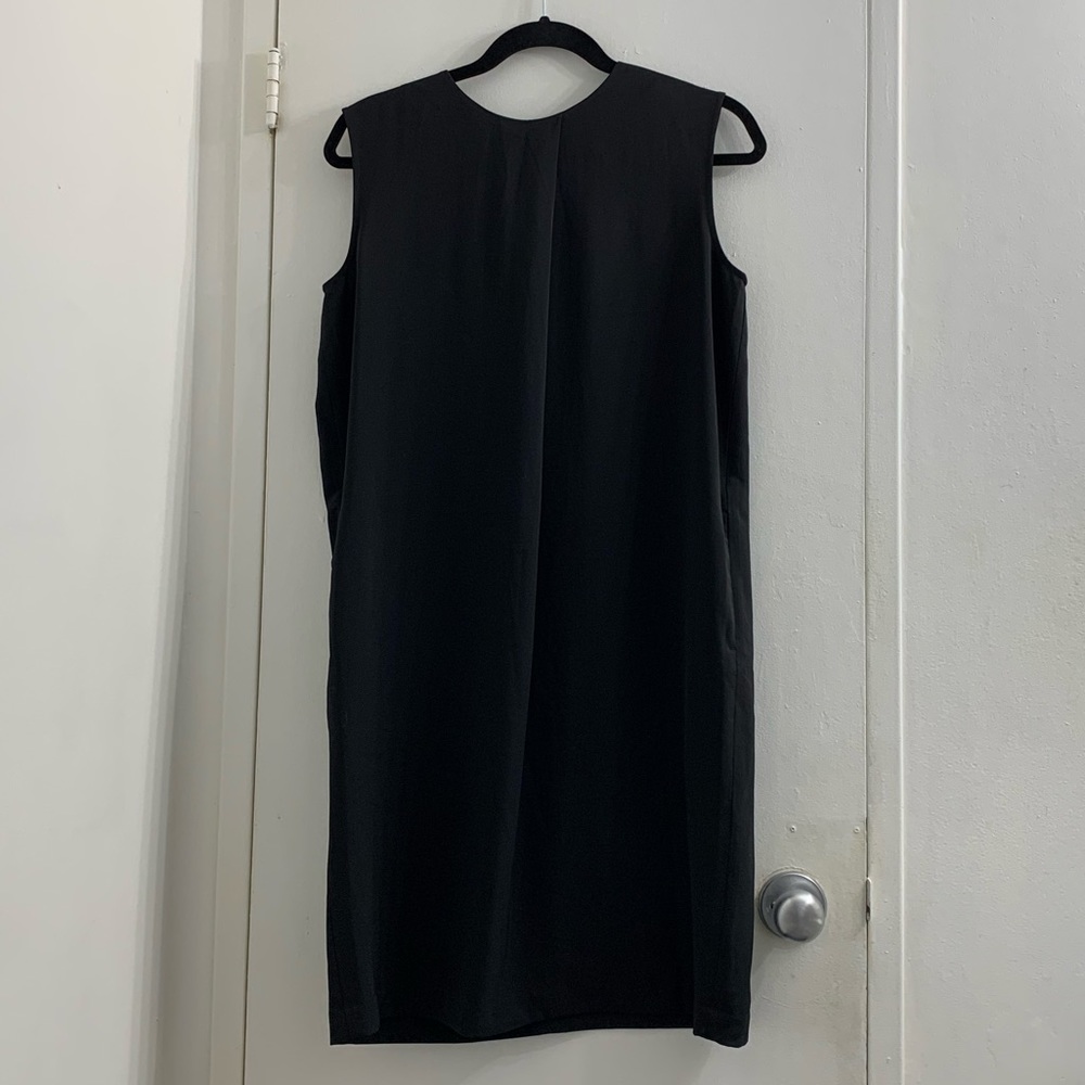 Uniqlo Professional Dress